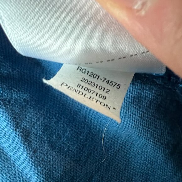 Pendleton Men's Large Short Sleeve Pocket T-Shirt - Picture 8 of 8